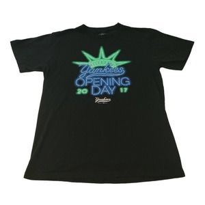 New York Yankees Opening Day 2017 T-Shirt Size Large Black SustainU Recycled